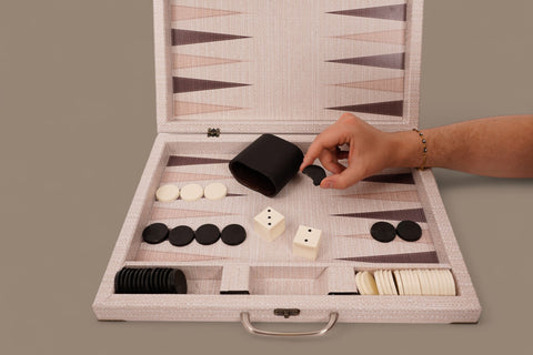 Backgamon de Cartón con chocolates